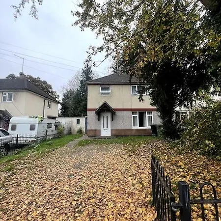 Spacious City Centre Home Near Hospital & M5 Worcester Exterior photo